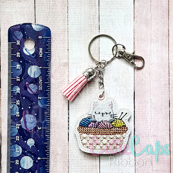 Crafting Cat in Yarn Feltie Keychain